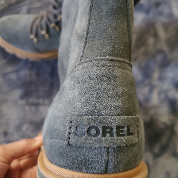 Sorel woman's Lennox suede gray  waterproof lace up boots,size 8.5 - Picture 11 of 11
